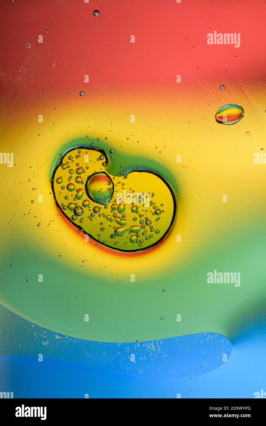 Mixing liquids of different density against the background of