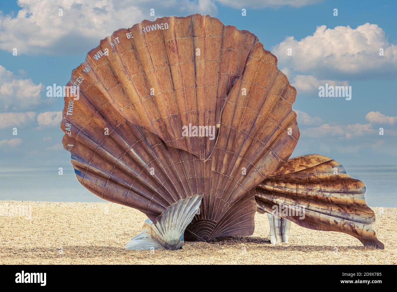 view of scallop sculpture by maggi hambling on the beach at aldeburgh suffolk Stock Photo