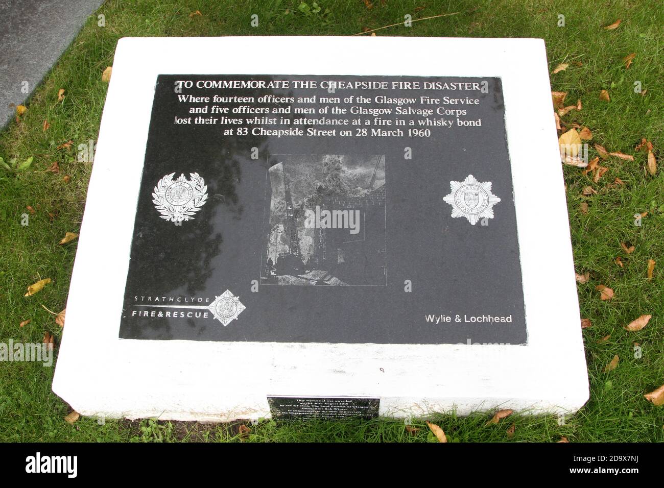 Cheapside street whisky bond fire hires stock photography and images