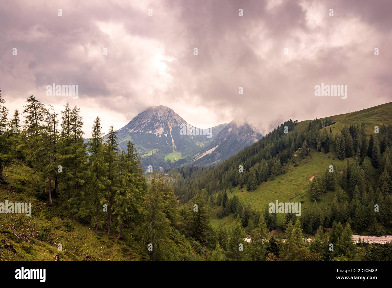 3000 meters hi-res stock photography and images - Alamy