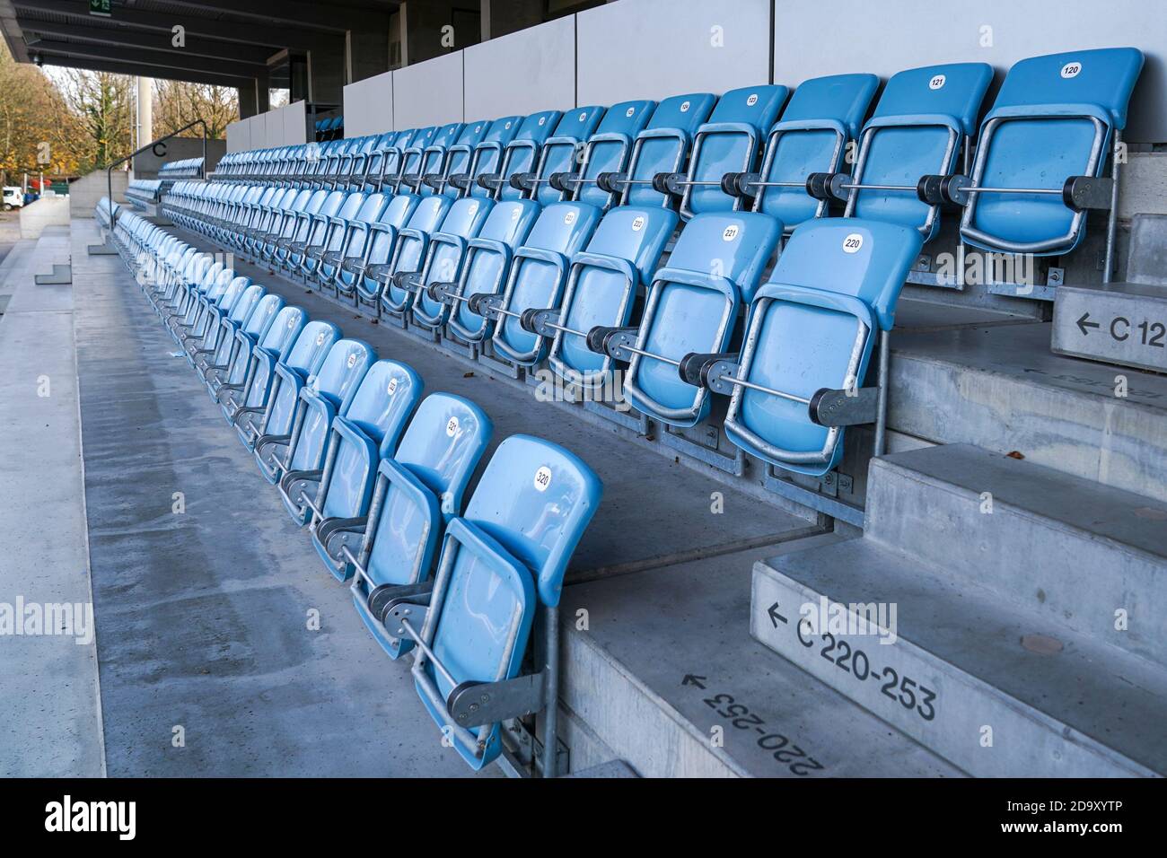Basel Schweiz 07th Nov 07 11 Basel St Jakob Athletics Stadium Axa Women S Super League Fc Basel 13 Fc Lugano Femminile Empty Stands Credit Spp Sport Press Photo Alamy Live News Stock Photo Alamy