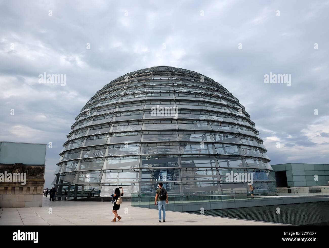 Berlin, Germany : Reichstag glass dome construction above German ...