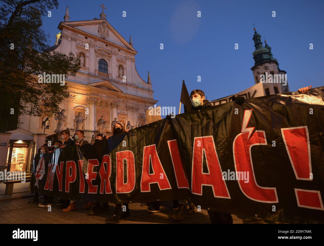 Krakow, Poland. 7 November, 2020.  Pro-Choice activists during another day of protests in Krakow's Old Town. Pro-Choice and women's rights activists and their supporters organised on Saturday evening another anti-government protest in Krakow to express their anger at the Supreme Court ruling in relation to abortion laws.. Credit: ASWphoto/Alamy Live News Stock Photo