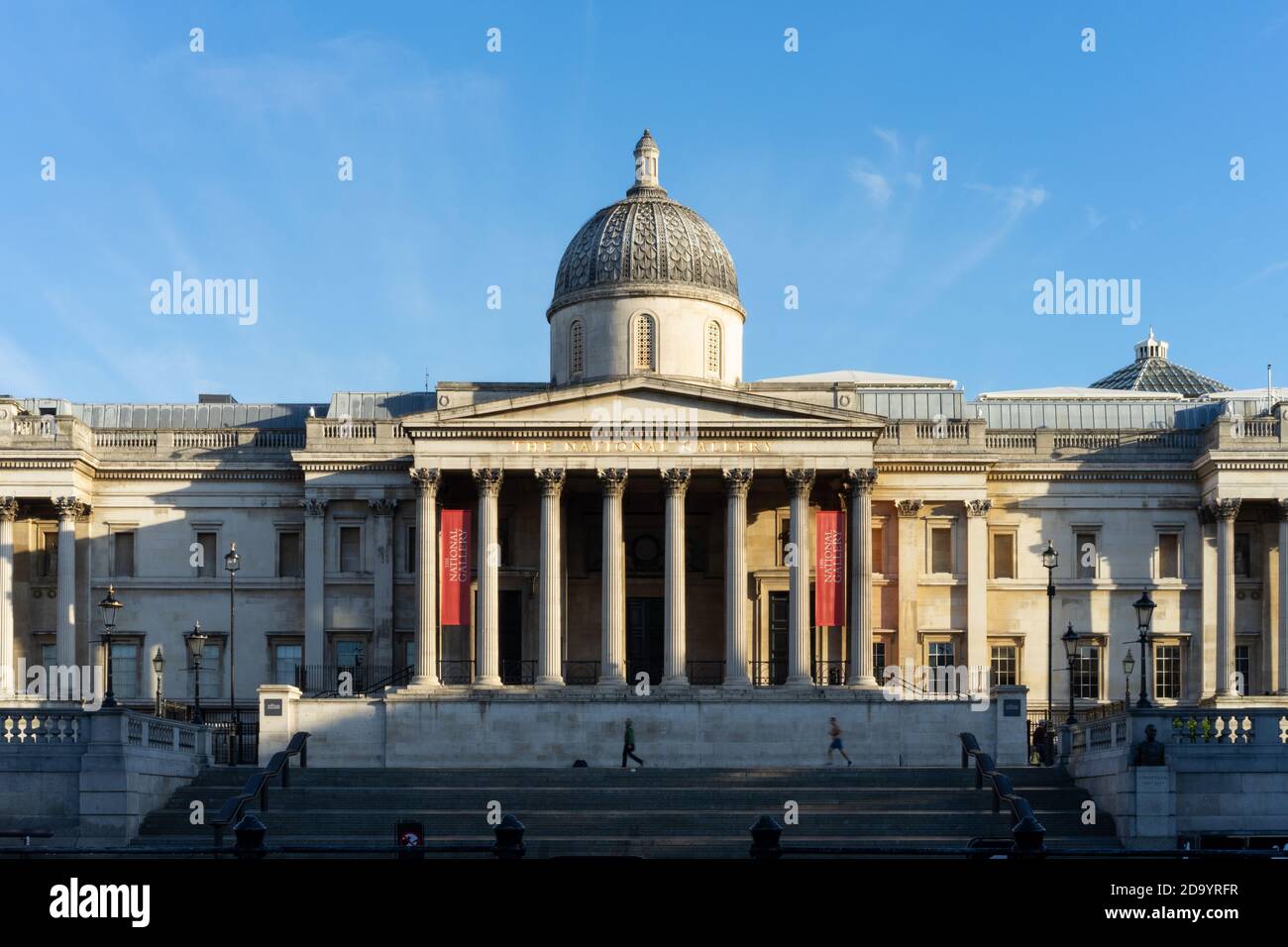 National Gallery front entrance Stock Photo