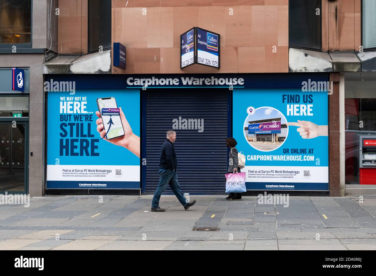 closed Standalone carphone warehouse store, Argyle Street, Glasgow, Scotland, UK Stock Photo