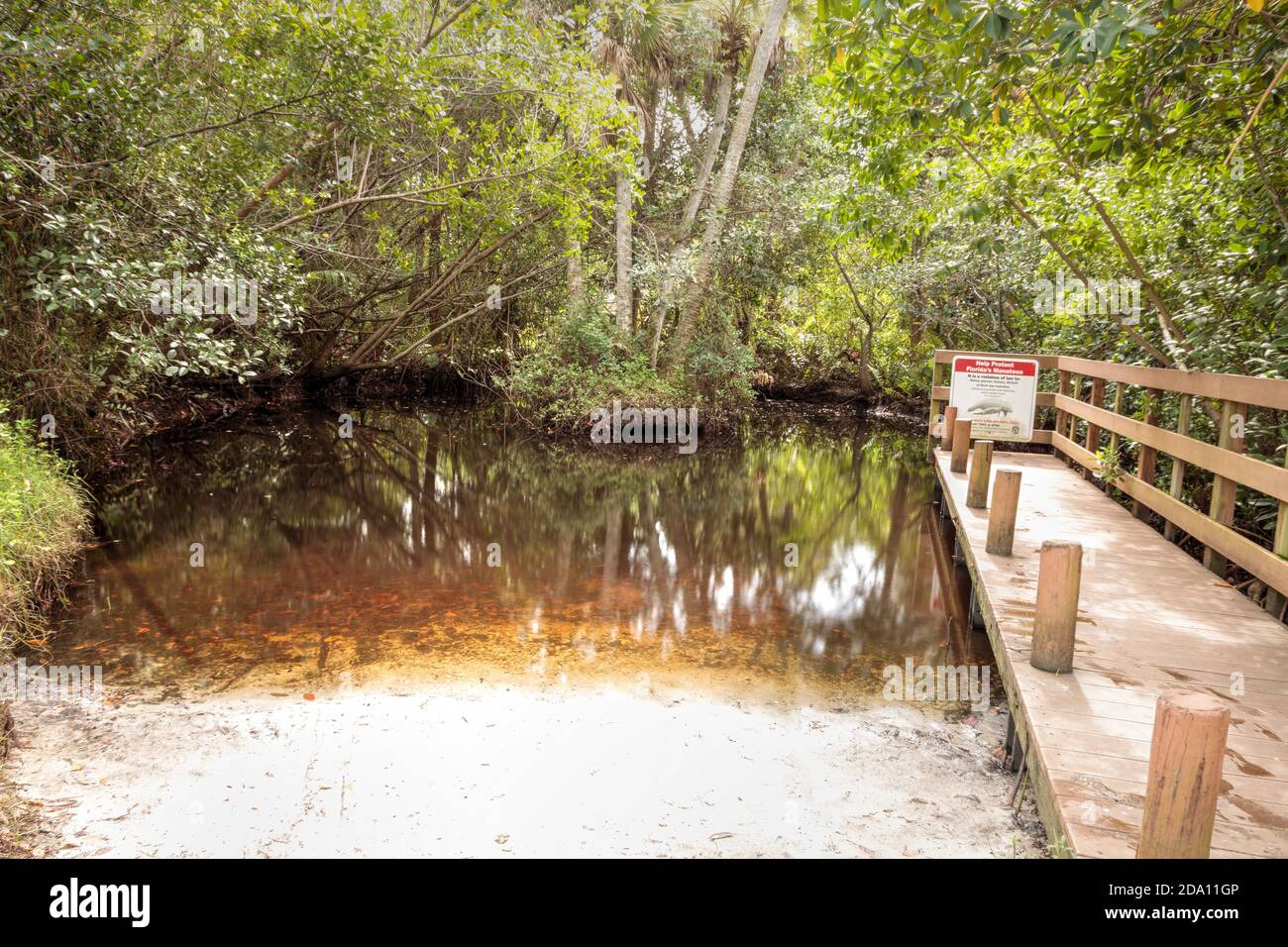 Kayak launch hires stock photography and images Alamy