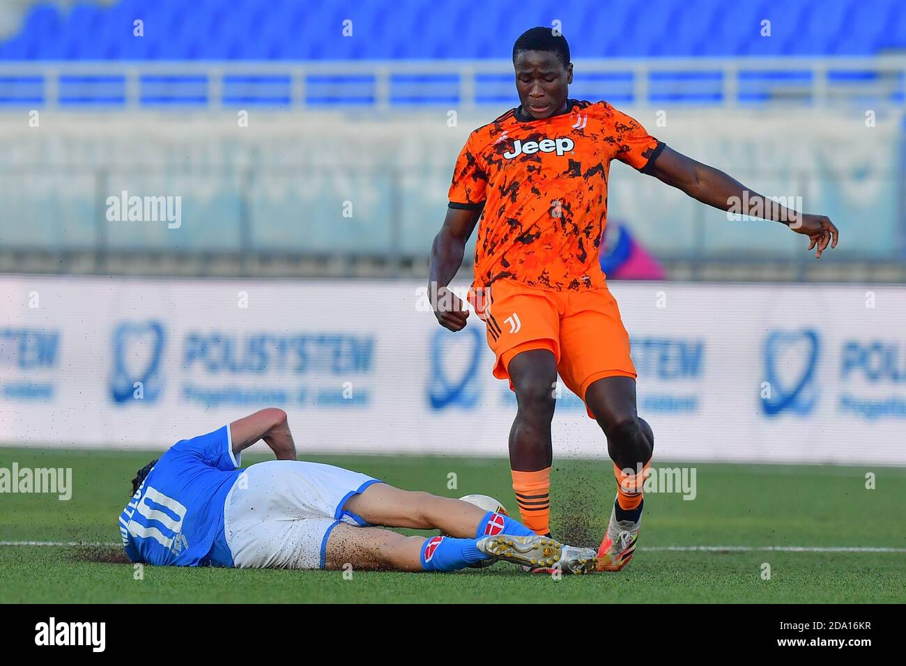 Novara, Italy. 08th Nov, 2020. Daniele Buzzegoli (#10 Novara) stops with a  slide Daouda Peeters (#6 Juventus U23) during the Italian Serie C match  between Novara Calcio 1908 and FC juventus U23