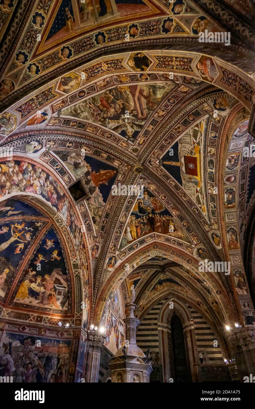 Interior - Details of the Ceiling - Battistero di San Giovanni Battista ...