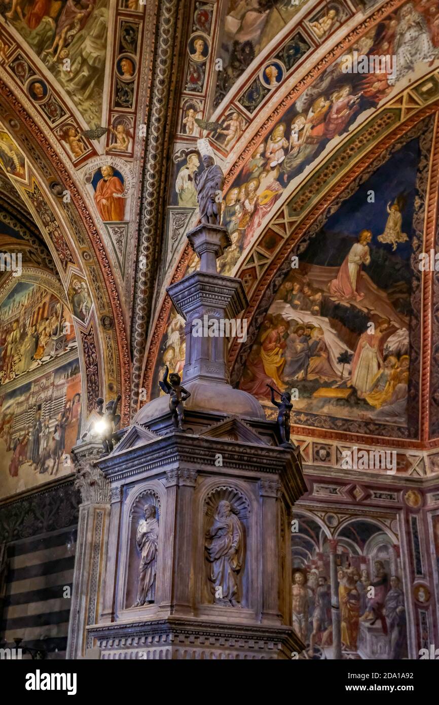Interior - Details of the Ceiling - Battistero di San Giovanni Battista ...