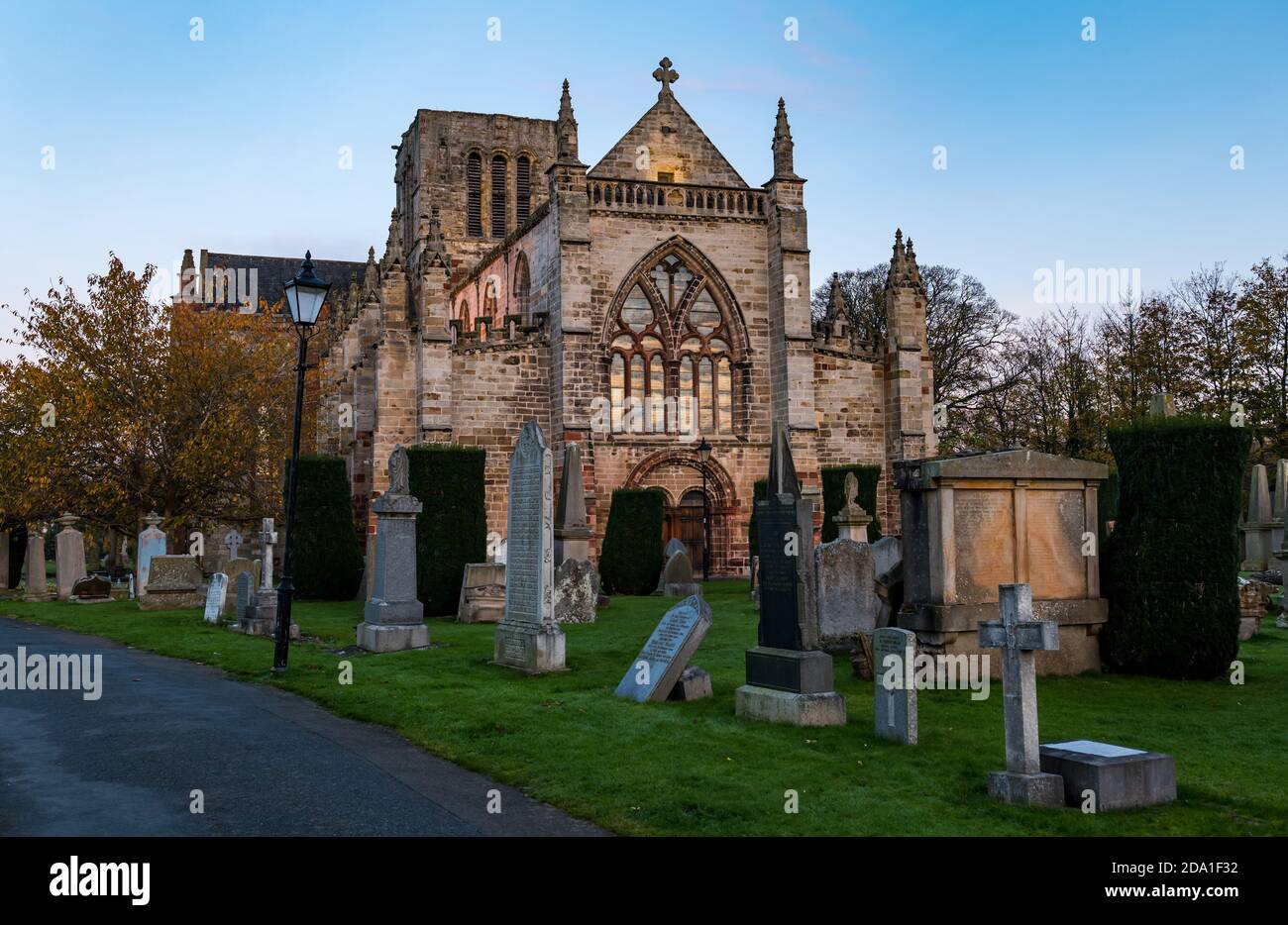 St Mary's Parish Church and graveyard at dusk, Haddington, East Lothian, Scotland, UK Stock Photo