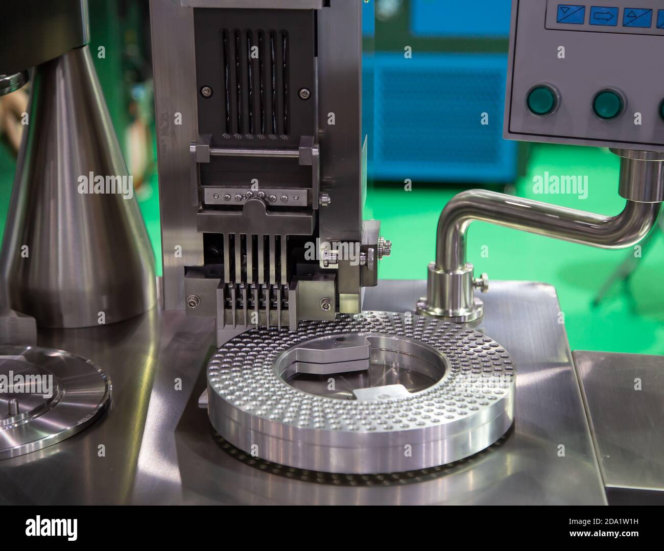 Capsule filling and packing machine in pharmaceutical manufacturing