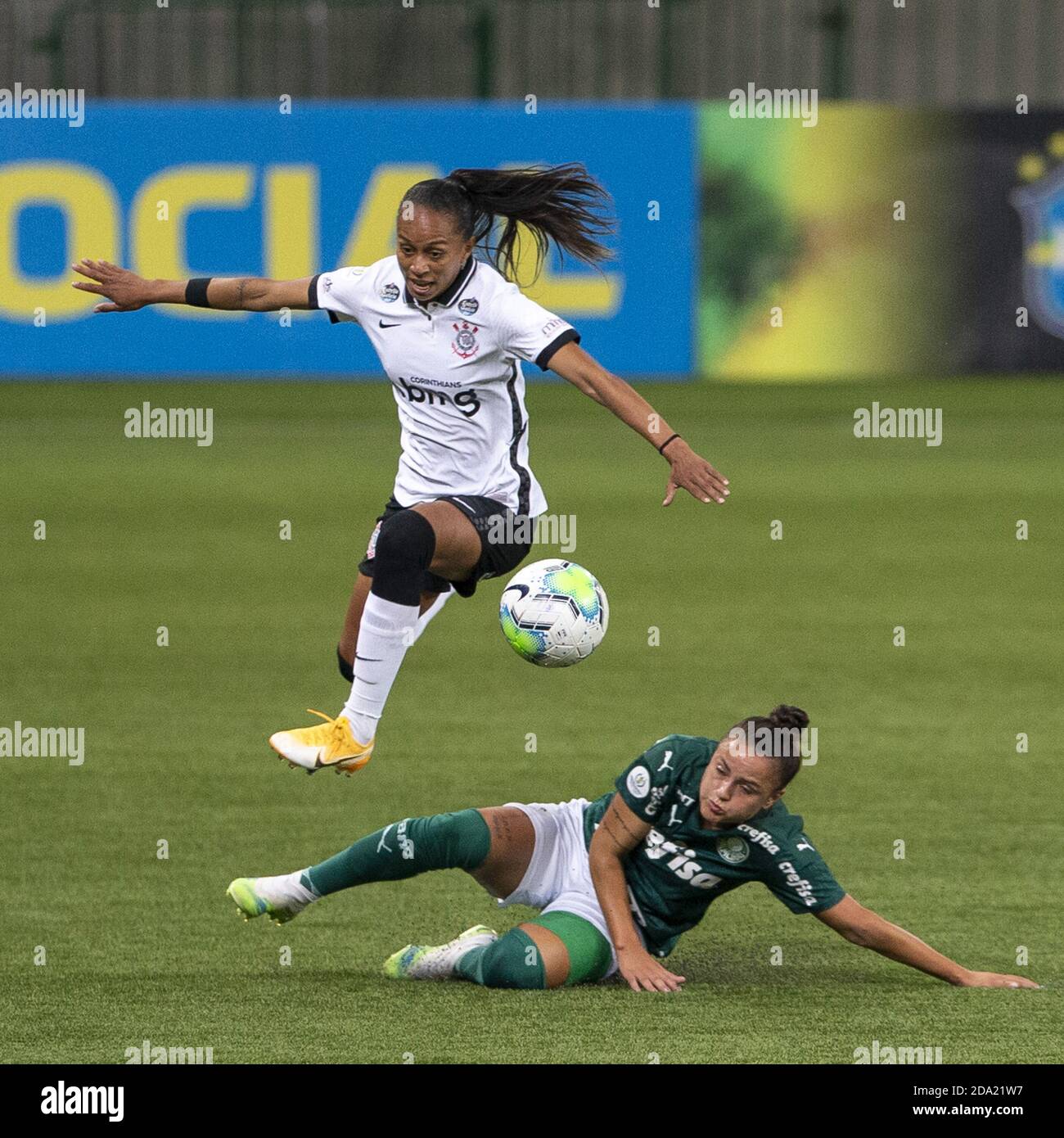 Tamires (#37 Corinthians) during the Campeonato Paulista Feminino football  match between Corinthians x Santos at Parque Sao Jorge in Sao Paulo,  Brazil. Richard Callis/SPP Credit: SPP Sport Press Photo. /Alamy Live News