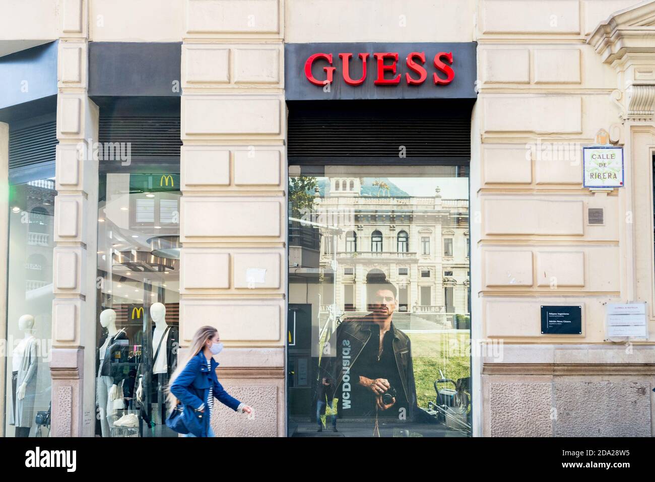 Guess Stores High Resolution Stock Photography and Images - Alamy