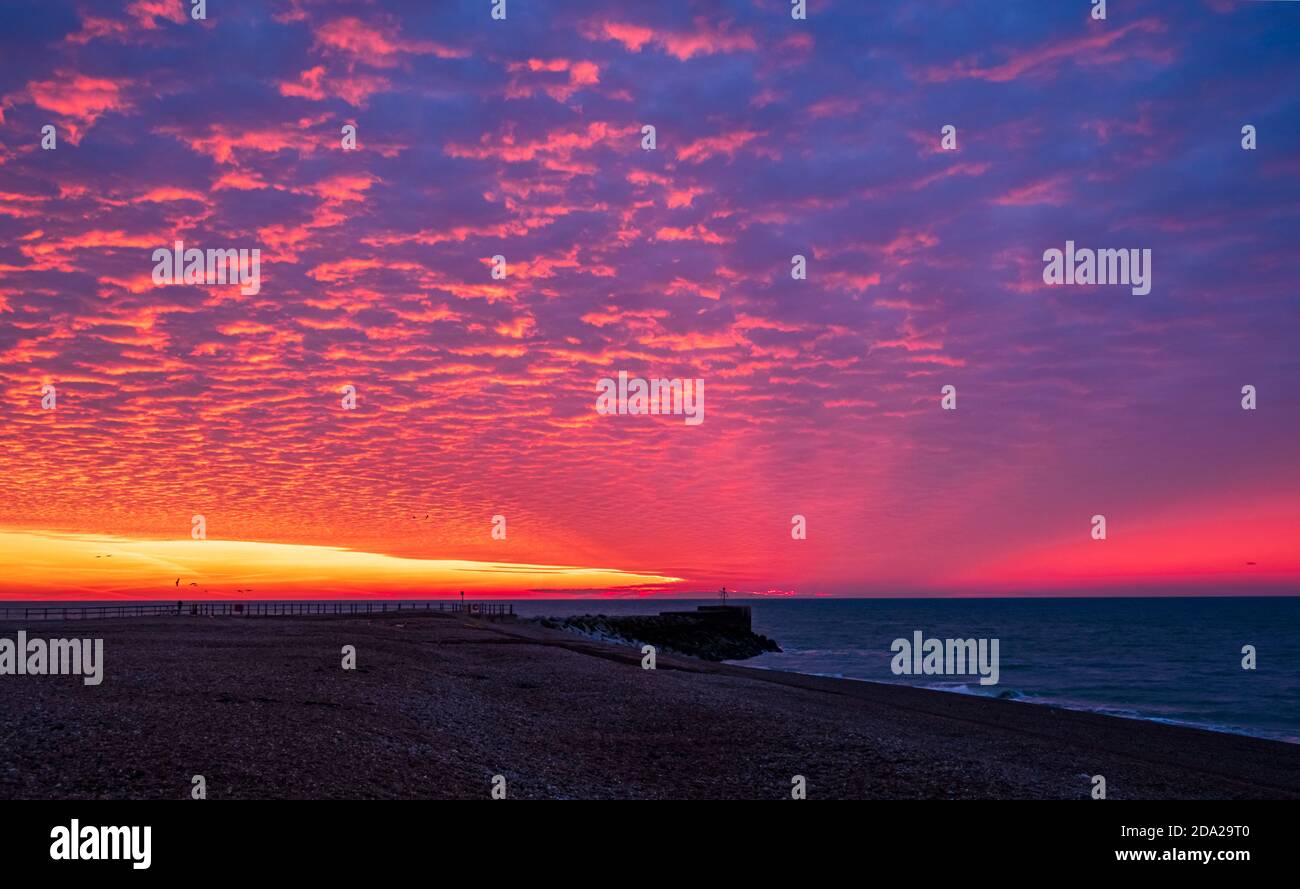 Dawn sea red blue hires stock photography and images Alamy