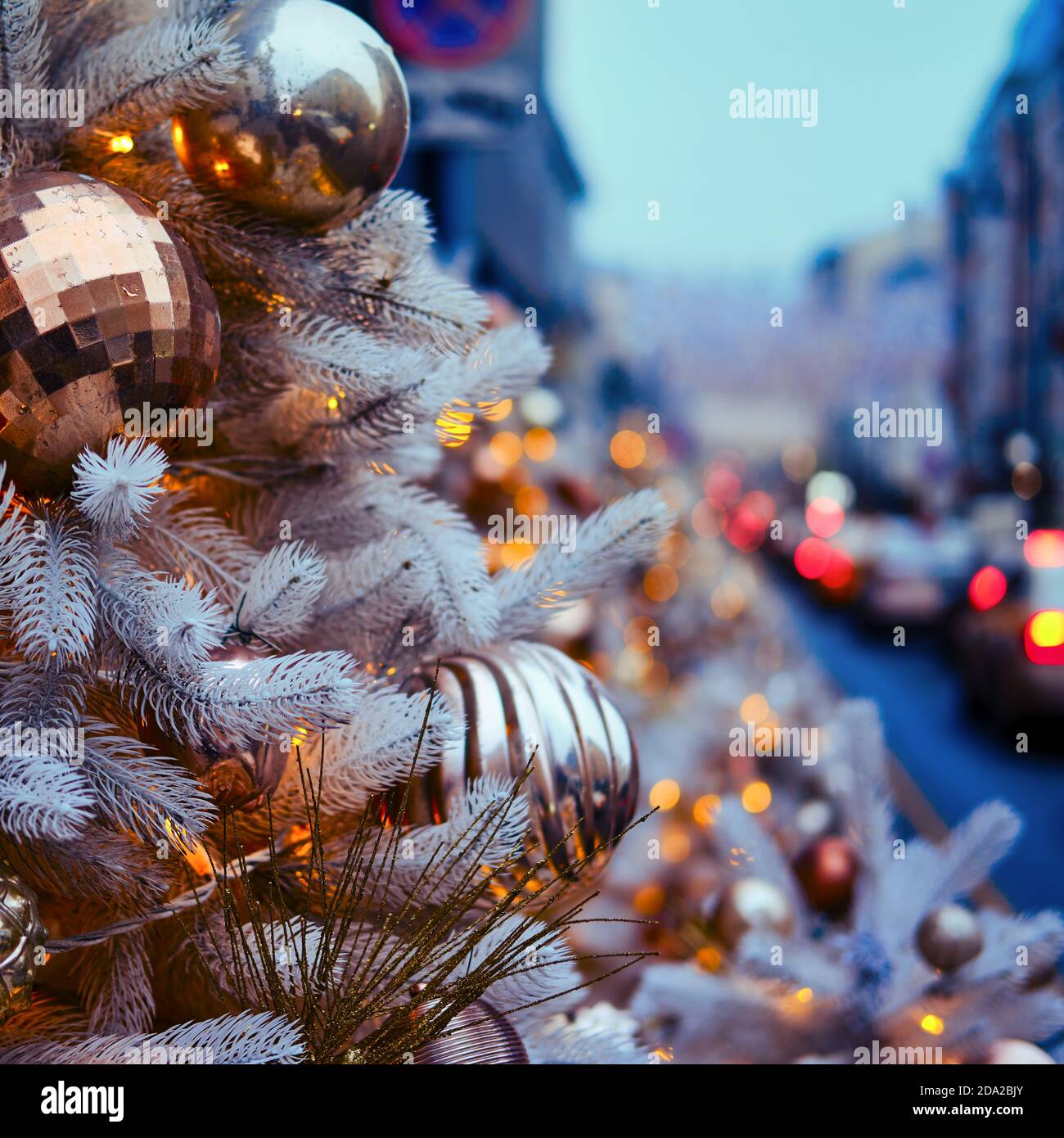 Driving On Christmas Eve 