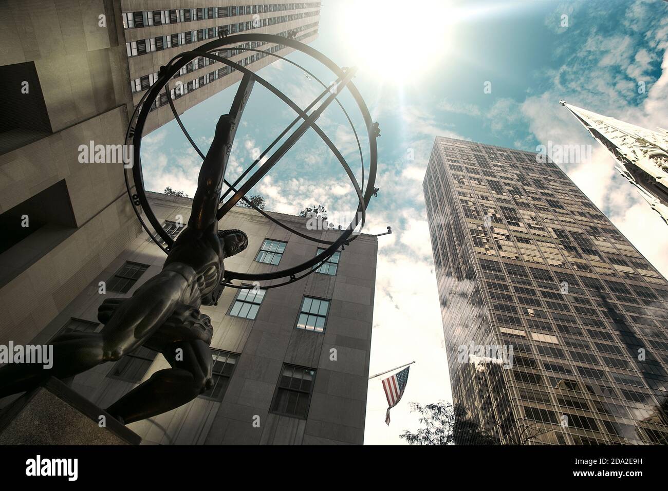 Atlas bronze statue in Rockefeller Center, within the International Building's courtyard, in Midtown Manhattan in New York City, USA Stock Photo