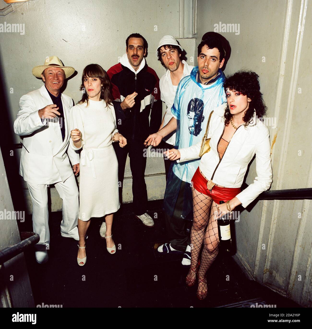 Chilly Gonzales Pre-tirement show backstage photo festuring  Feist, Louie Austen, Chilly Gonzales, Taylor Savvy, Mocky and  Peaches. 27th April 2003, Astoria 2, London, England, United Kingdom. Stock Photo