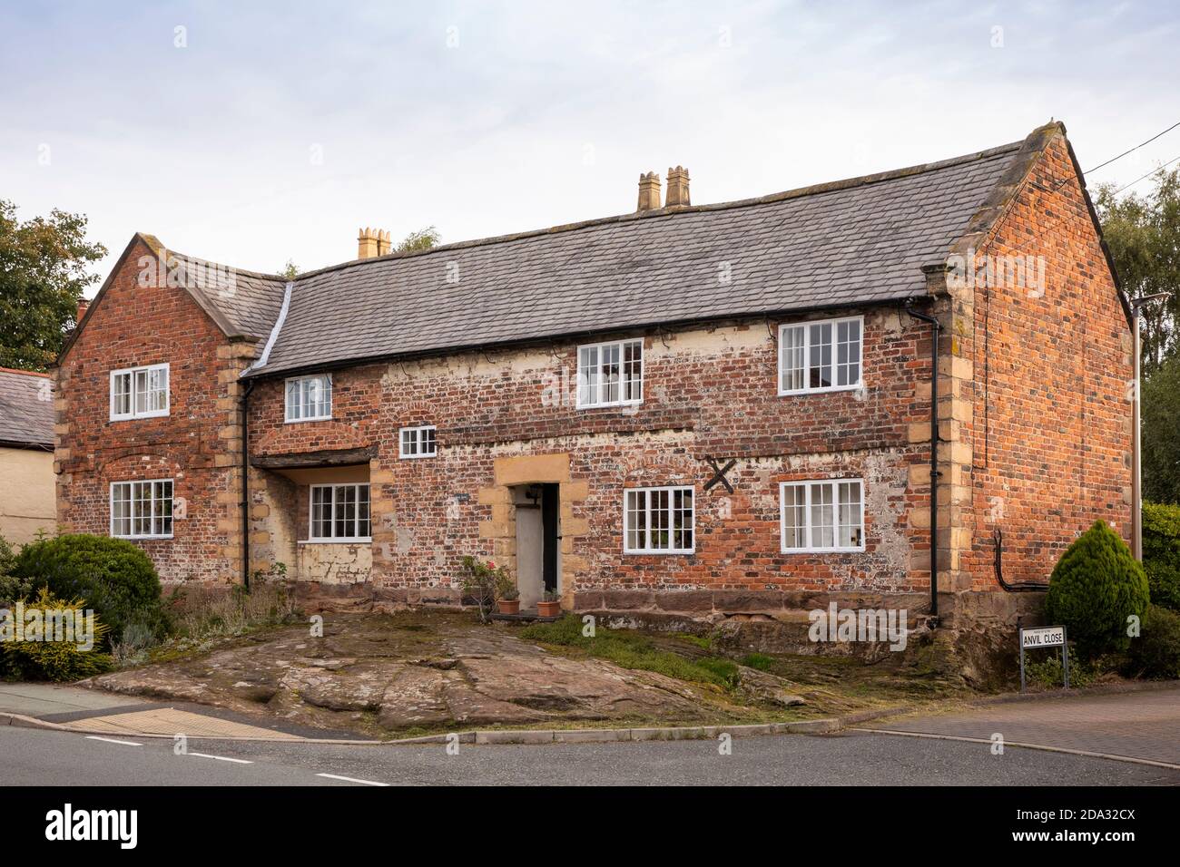 Ince and elton hires stock photography and images Alamy