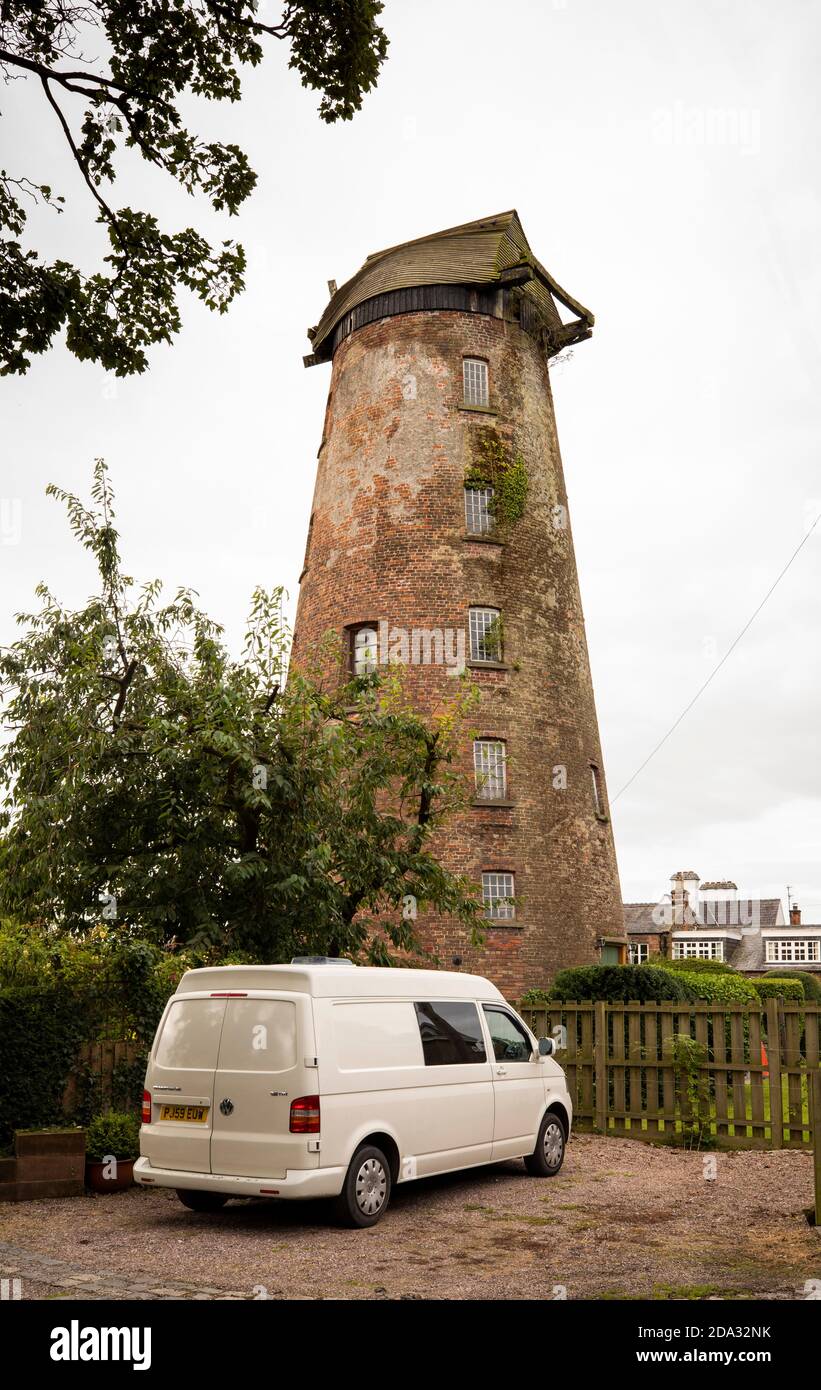 UK, England, Cheshire, Willaston, Mill Lane, former windmill, converted