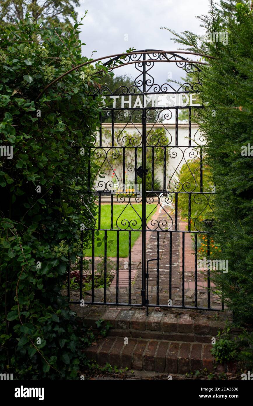 Wrought iron gate no 3 thameside hires stock photography and images