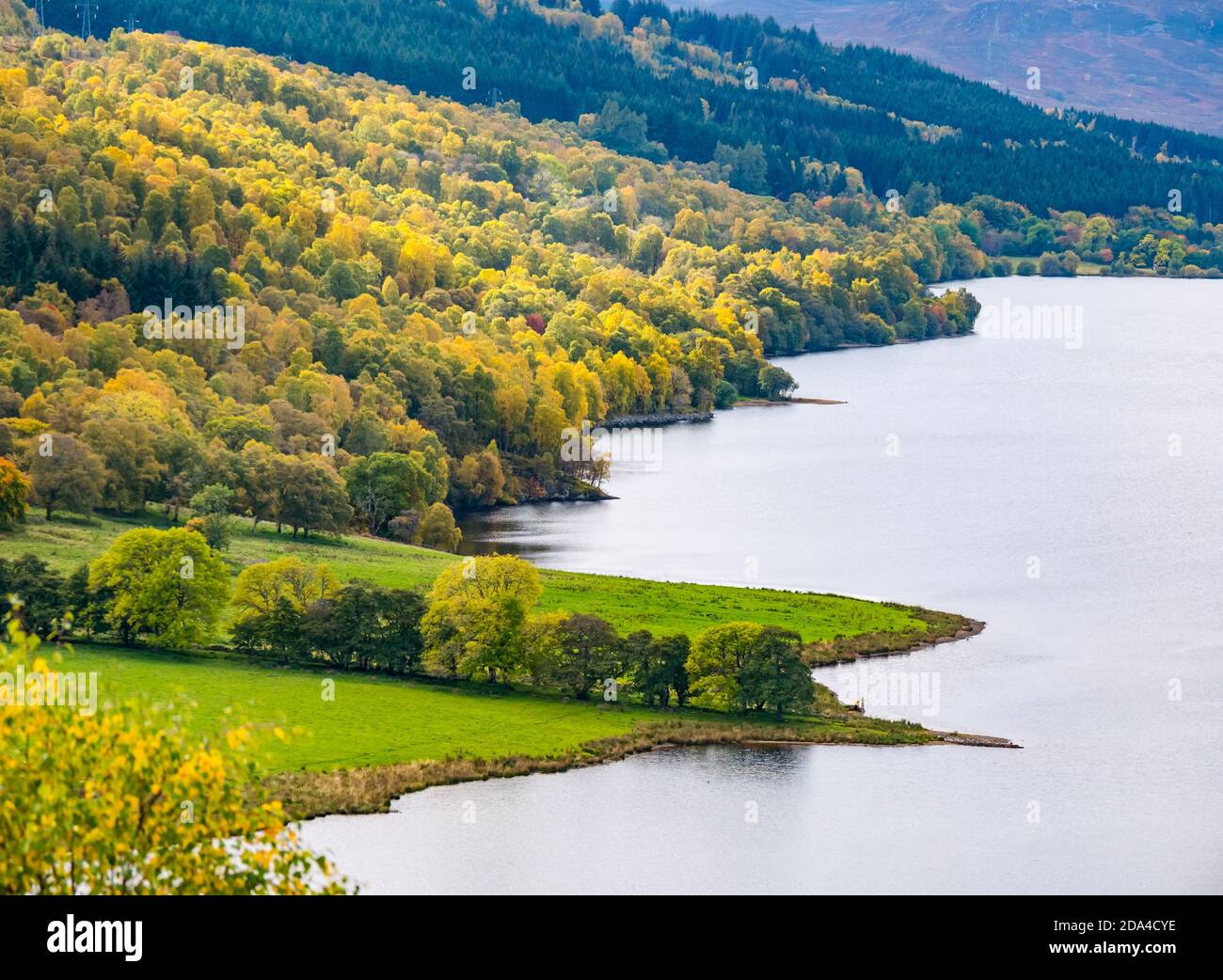 View over Loch Tummel from Queen's View with Autumn tree colour ...