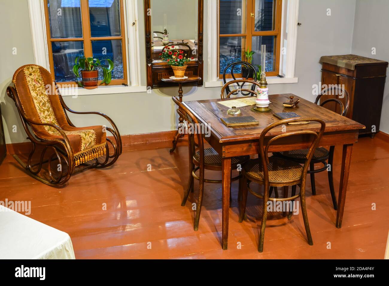 1880s room hi-res stock photography and images - Alamy
