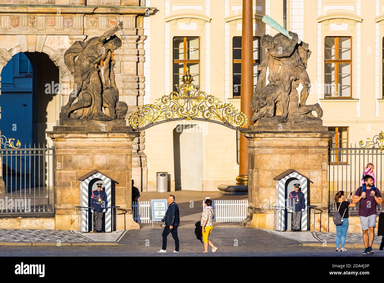 Prague, Czech republic - September 19, 2020. Gate to the Prague Castle with guards without tourists during coronavirus restrictions Stock Photo