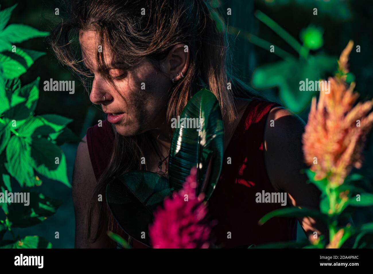 Caucasian woman wearing red hi-res stock photography and images - Alamy