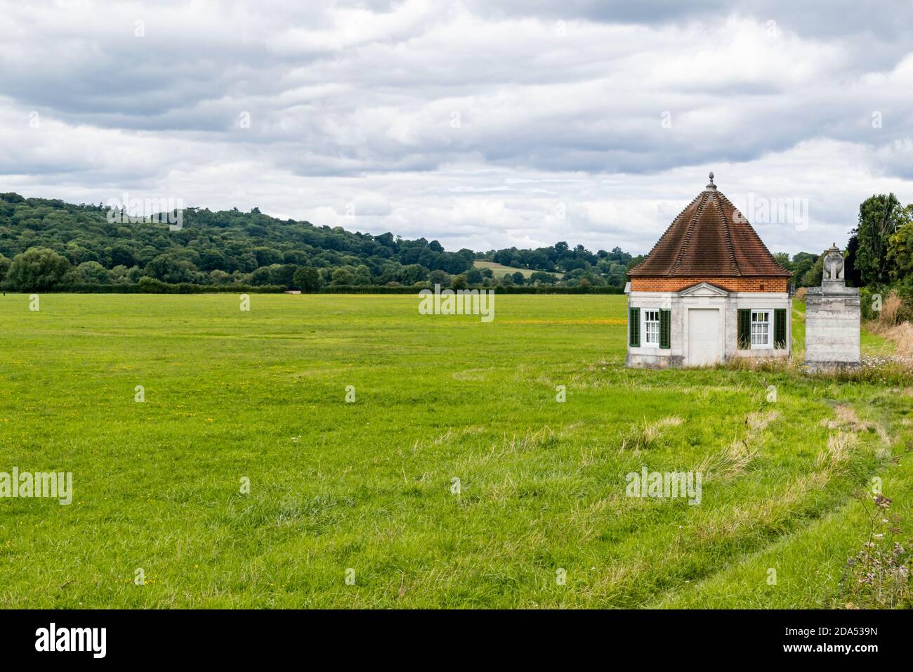 Windsor, United Kingdom - 26/07/2020: One of the Pair of Lutyens Kiosks on the Runnymede meadow, historic building commissioned by Lady Fairhaven from Stock Photo