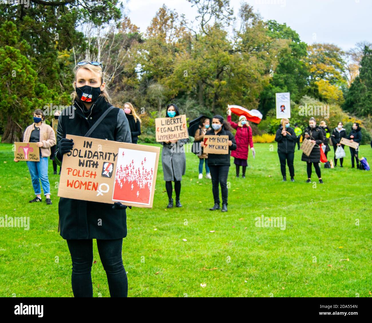 Oxford, United Kingdom - November 1, 2020: Polish pro choice protest in University Parks Oxford, people protesting against the anti-abortion law ruled Stock Photo