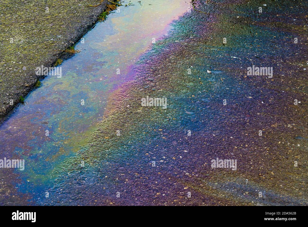 Oil spill hazard hires stock photography and images Alamy