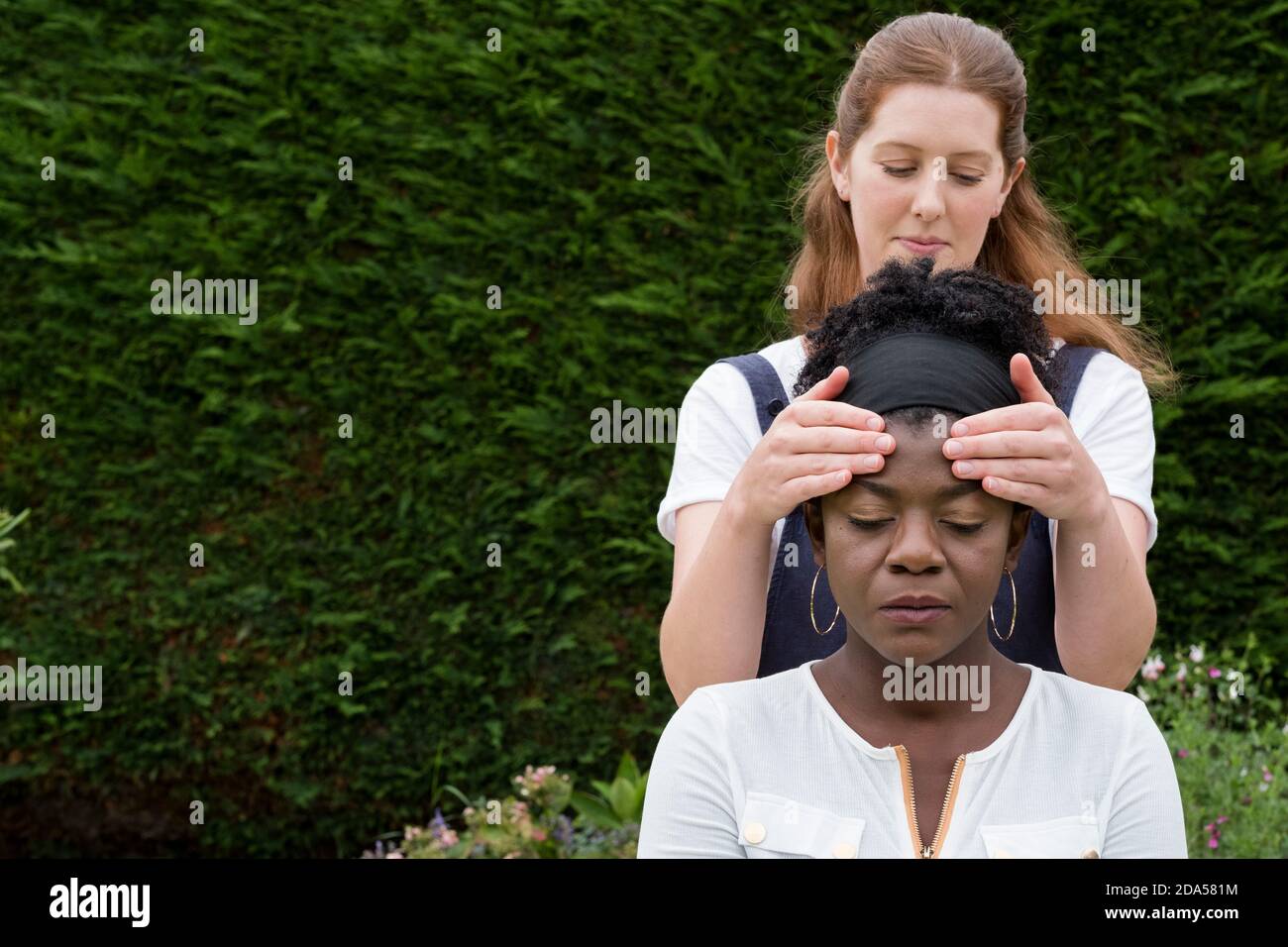 Healing temples hi-res stock photography and images - Alamy