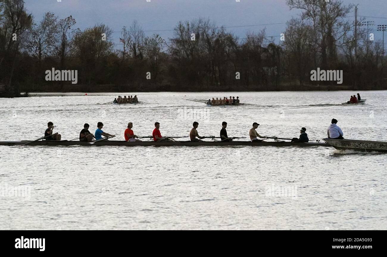 Maryland Heights, United States. 09th Nov, 2020. Crew teams work out on Creve Coeur Lake in Maryland Heights, Missouri on Monday, November 9, 2020. Temperatures have continued to remain in the upper 70's allowing for many outdoor activities. Photo by Bill Greenblatt/UPI Credit: UPI/Alamy Live News Stock Photo