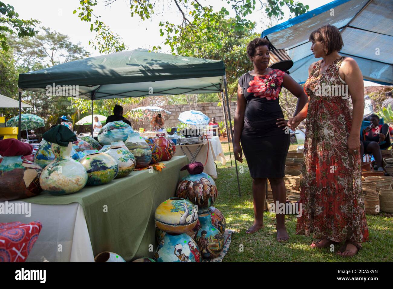 Lusaka, Zambia. 7th Nov, 2020. An artist displays decorated calabash