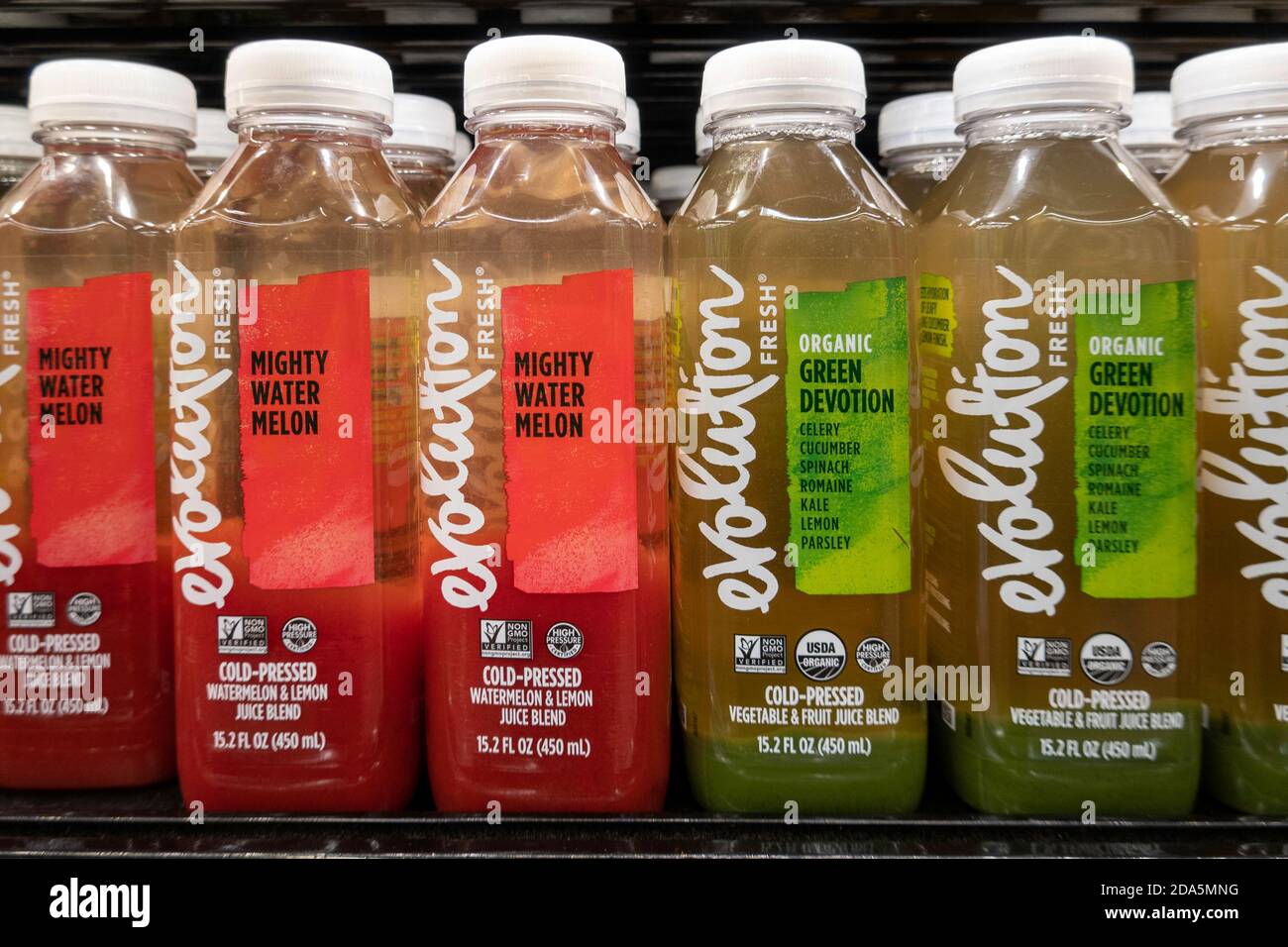 Juice Store Display High Resolution Stock Photography And Images Alamy Juice Store Display High Resolution Stock Photography And Images Alamy