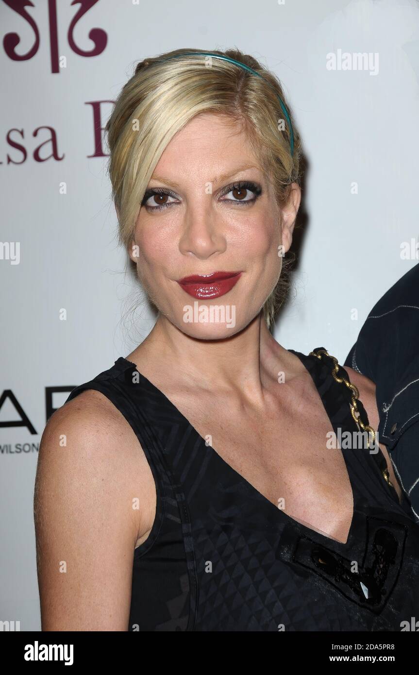 Tori spelling hires stock photography and images Alamy