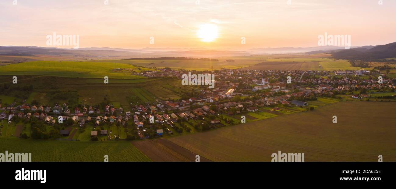 Drone rising over sunny scenery hi-res stock photography and images - Alamy