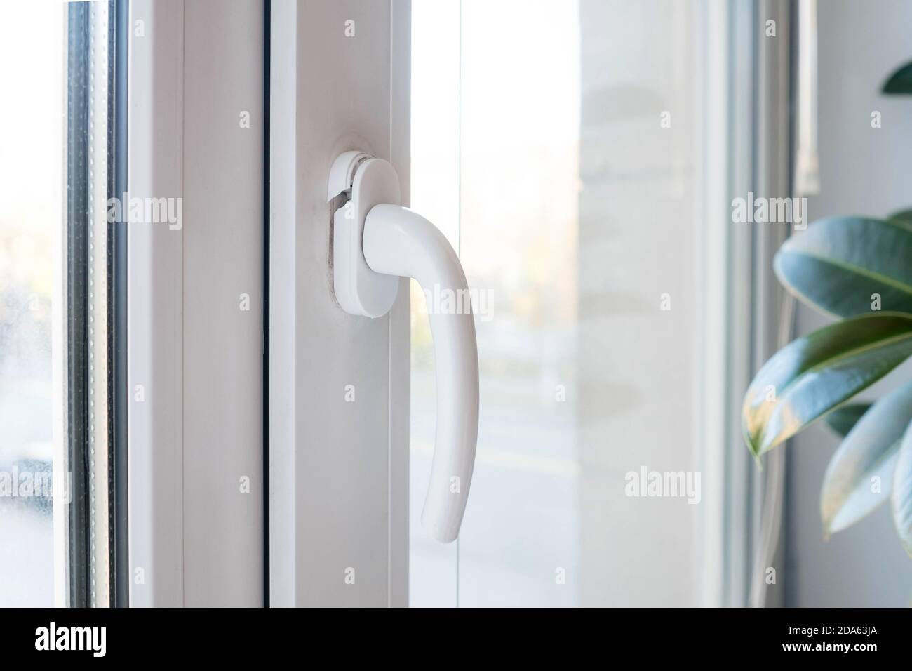 Window handle hires stock photography and images Alamy