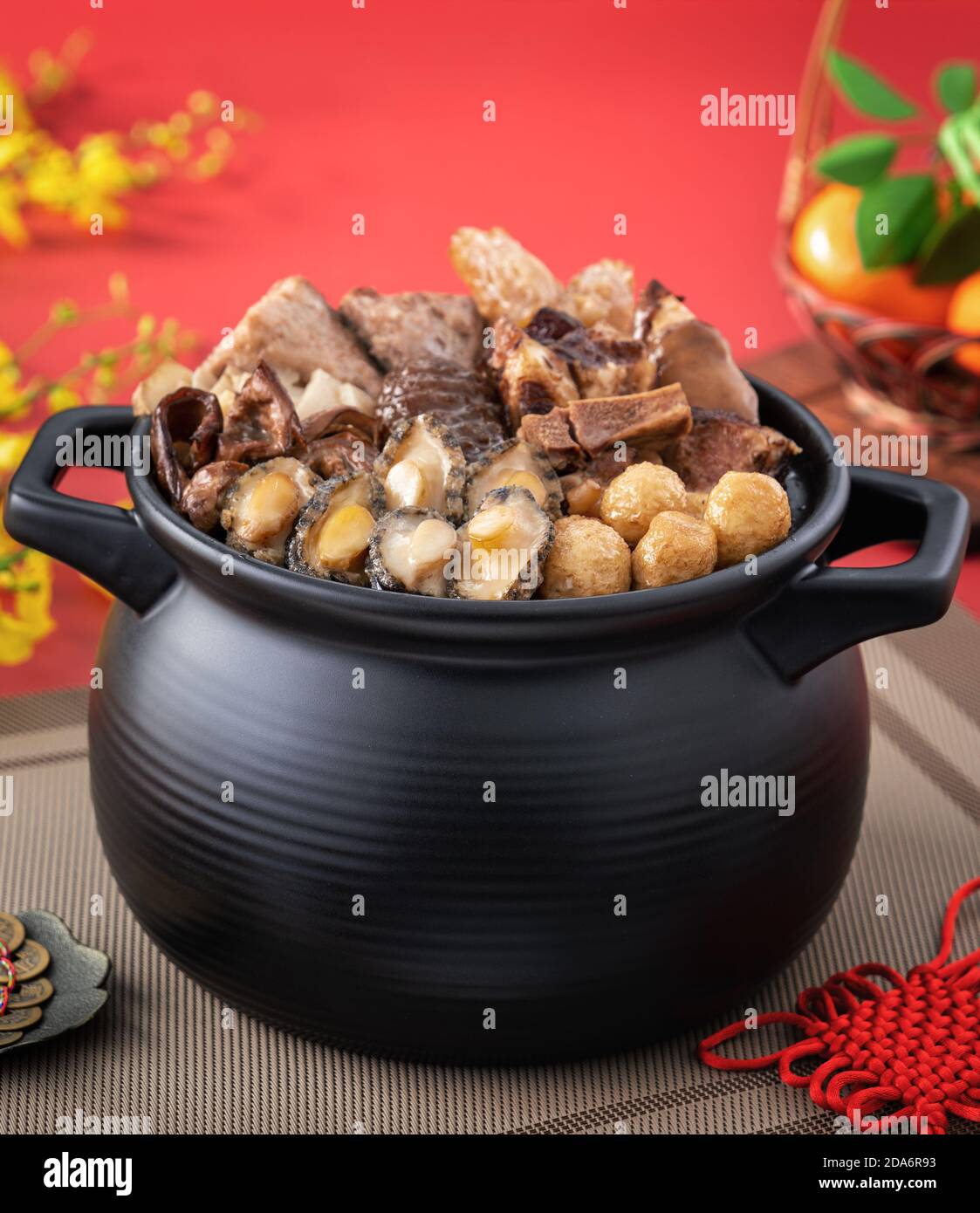 Traditional Food Of Chinese Lunar New Year Buddha Jumps Over The Wall Chinese Soup Casserole Dish Buddha S Temptation Named Fo Tiao Qiang Close U Stock Photo Alamy Traditional Food Of Chinese Lunar New Year Buddha Jumps Over The Wall Chinese Soup Casserole Dish Buddha S Temptation Named Fo Tiao Qiang Close U Stock Photo Alamy
