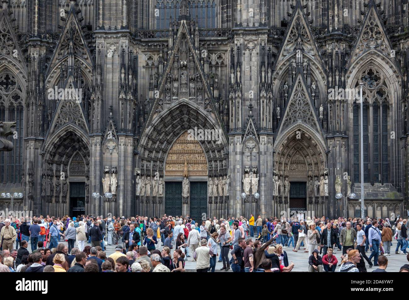 geography / travel, Germany, North Rhine-Westphalia, Cologne, west facade Cologne dome with crowd, Additional-Rights-Clearance-Info-Not-Available Stock Photo