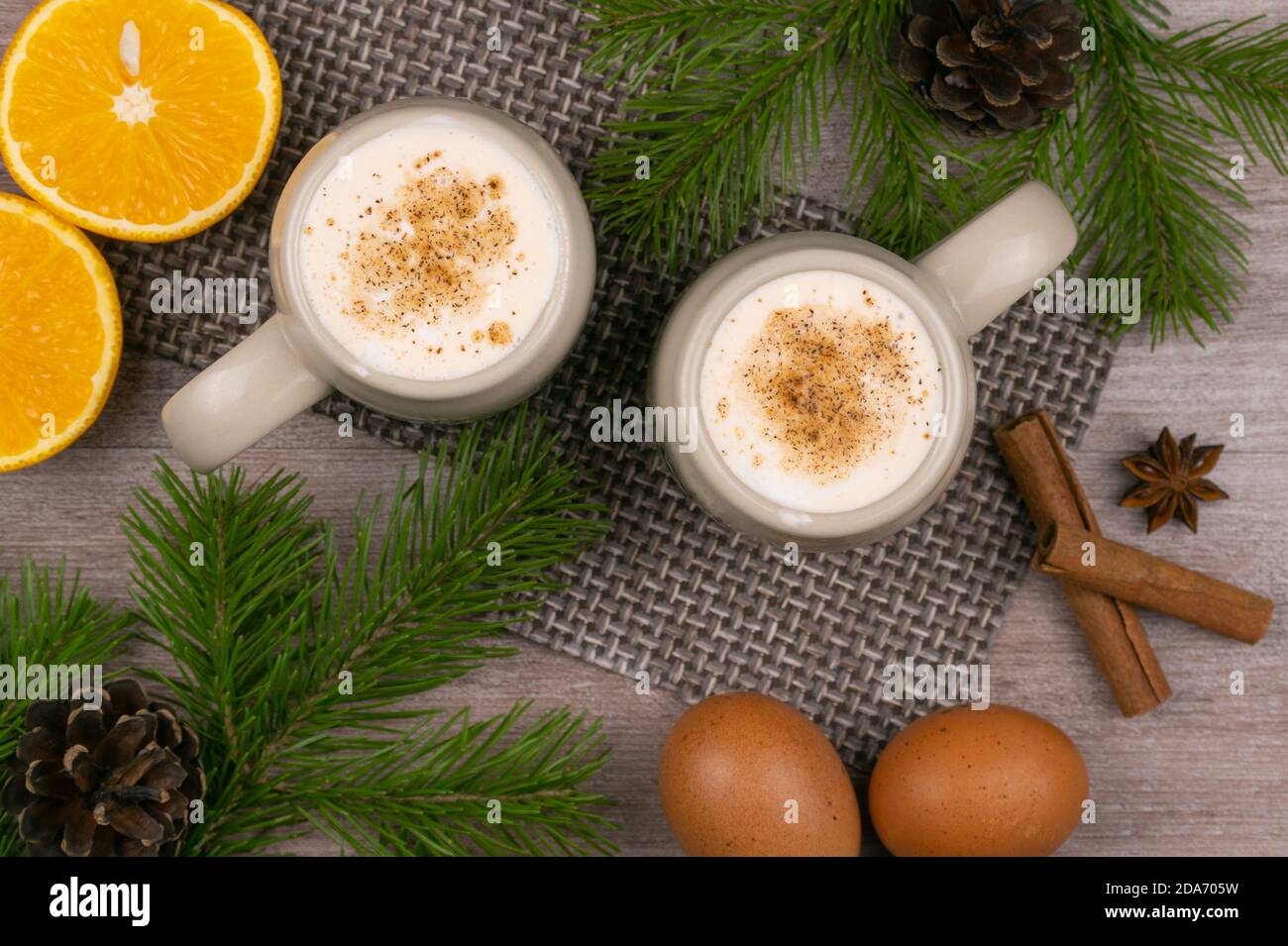 Cinnamon liqueur hires stock photography and images Alamy