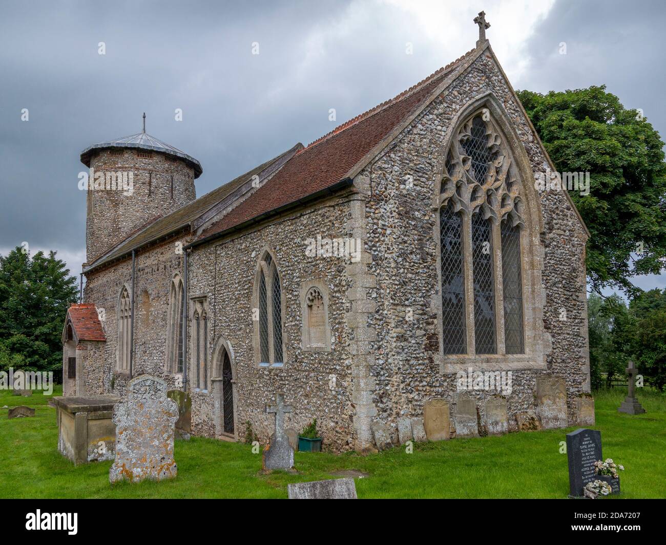 Saint nicholas stained glass hi-res stock photography and images - Alamy