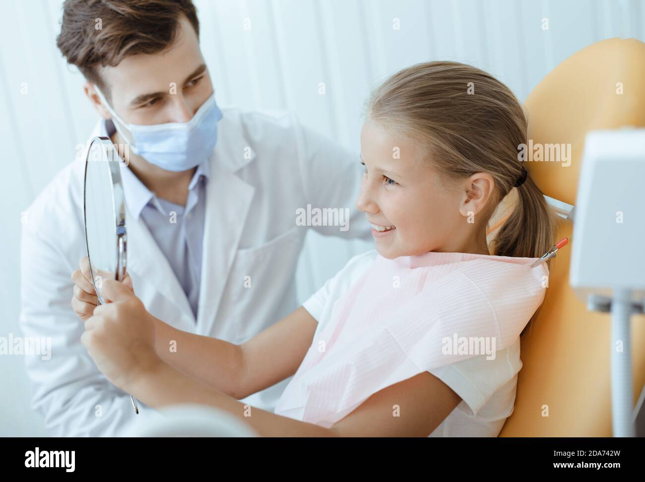 Ginny Georgias Oral Hygiene Routine Copy Their Perfect Smile - dnwkix9