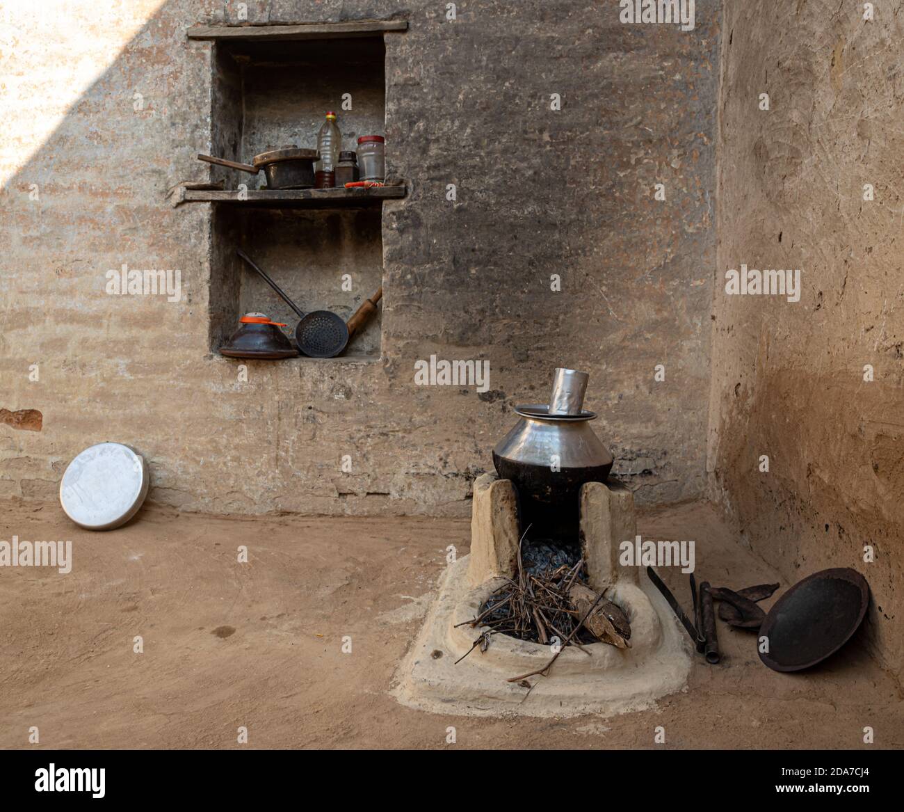 Old Clay Oven in Indian Village Stock Photo - Image of outdoor, fireplace:  266813010