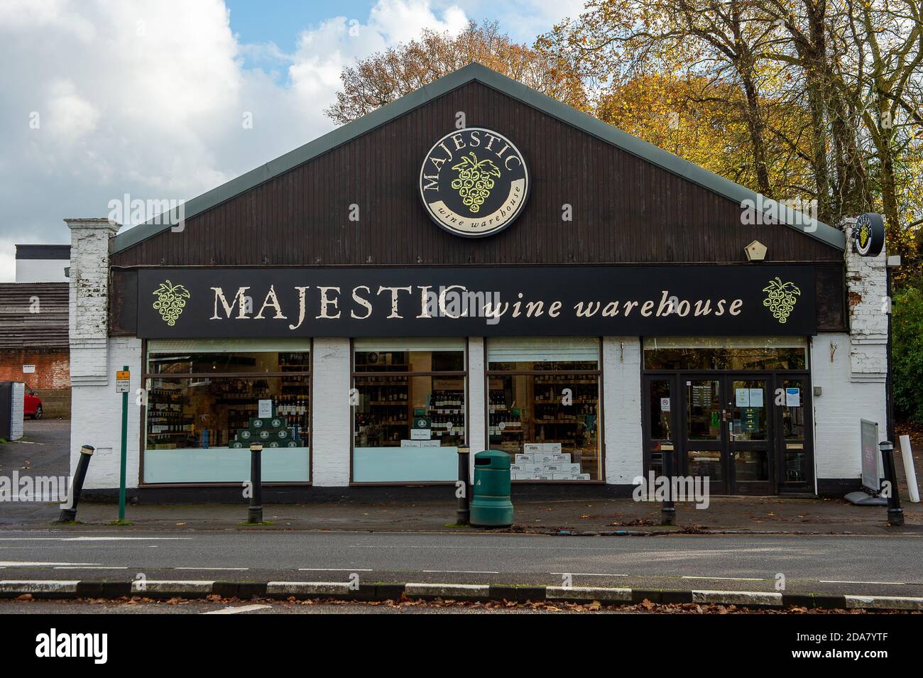 Sunningdale, Berkshire, UK. 10th November, 2020. The Majestic Wine Warehouse is open for business as an 'essential retailer' during the Covid-19 Coronavirus lockdown 2. Credit: Maureen McLean/Alamy Live News Stock Photo