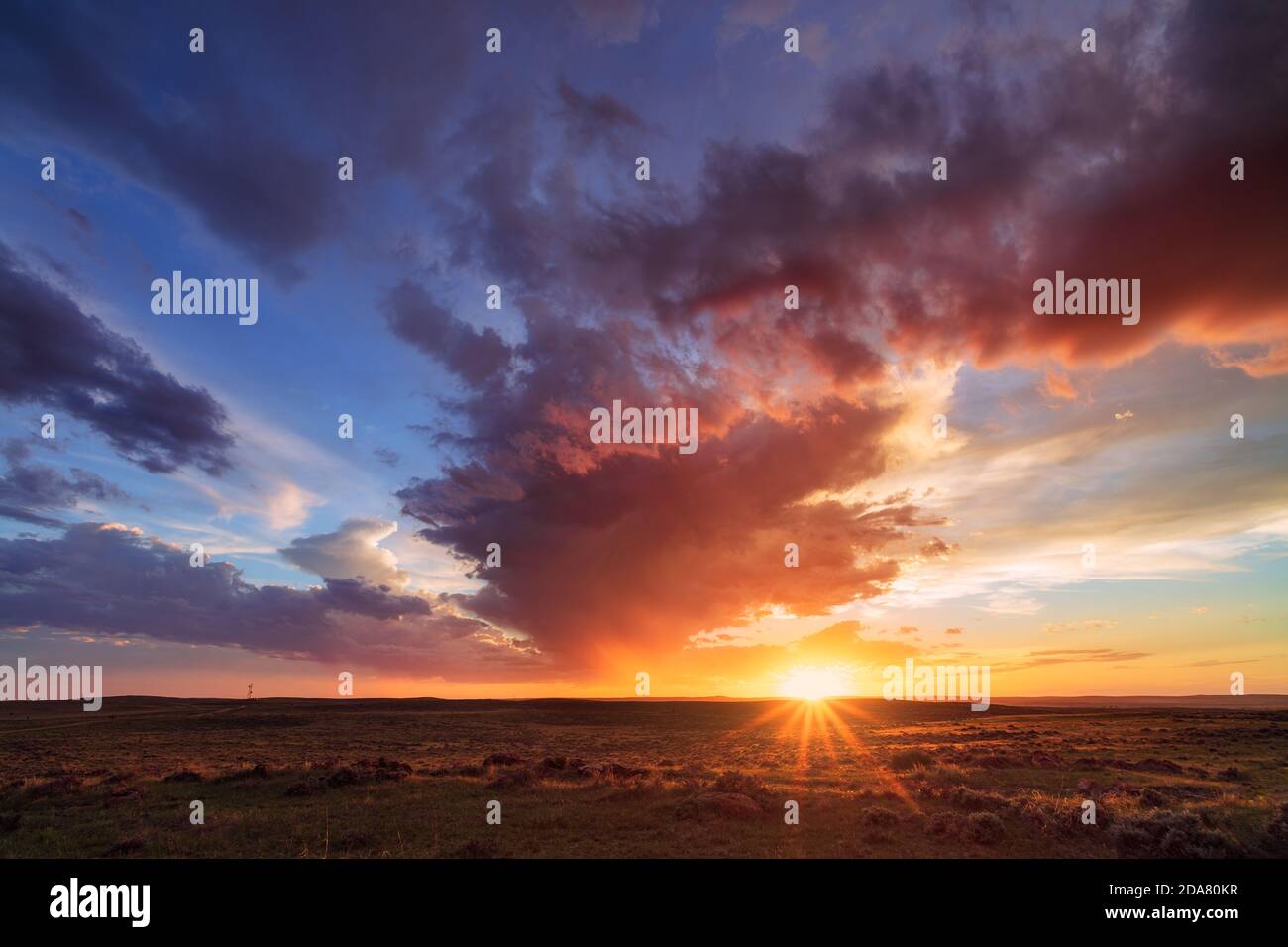 Colorful sunset sky and scenic landscape in the Thunder Basin National Grassland, Wyoming, USA Stock Photo