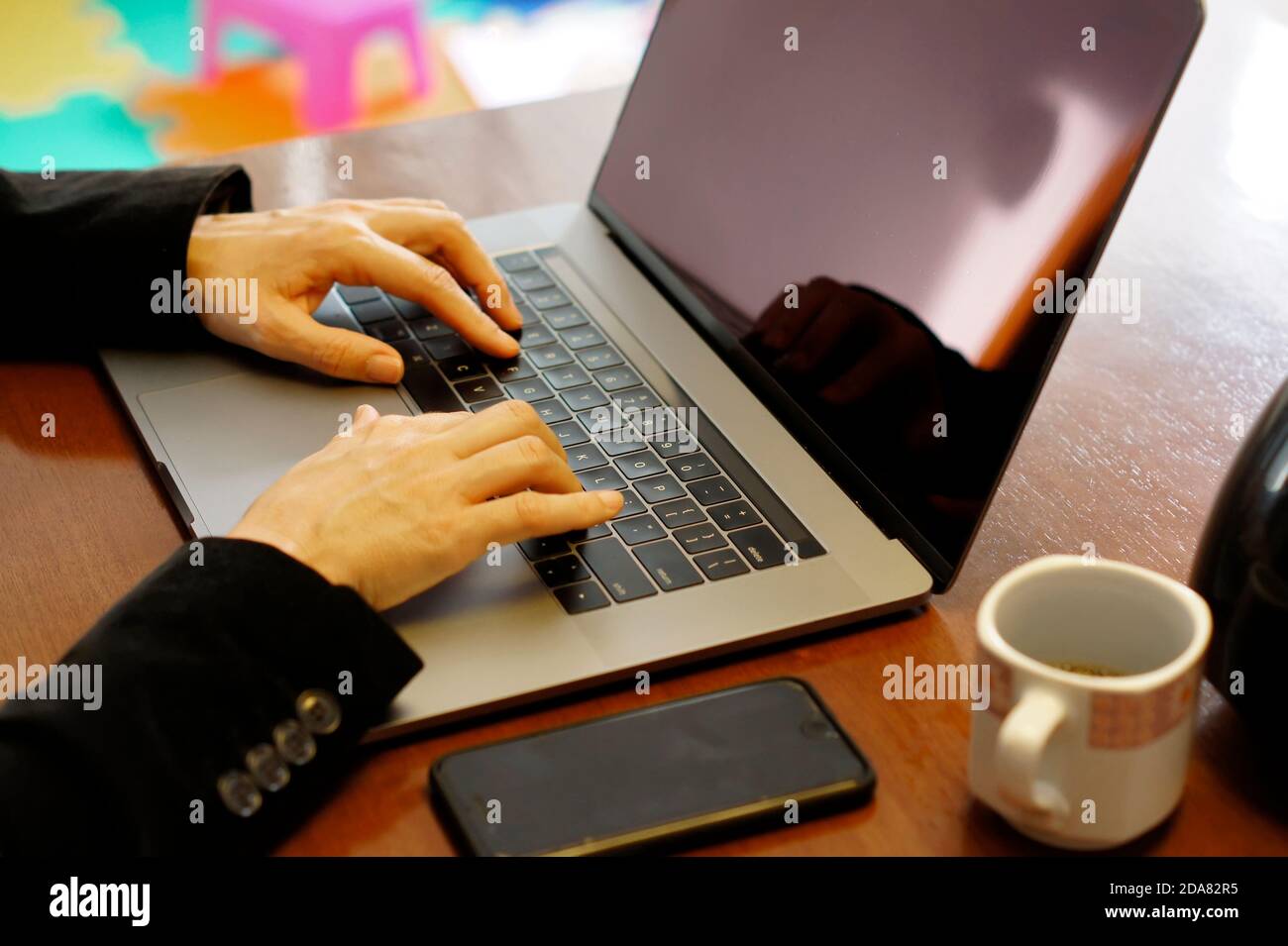 Real people doing real work hi-res stock photography and images - Alamy