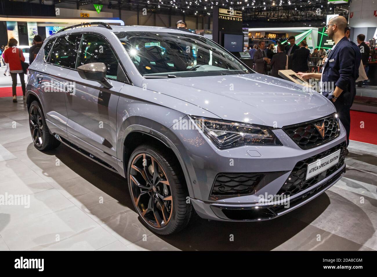484 Seat Ateca Images, Stock Photos, 3D objects, & Vectors