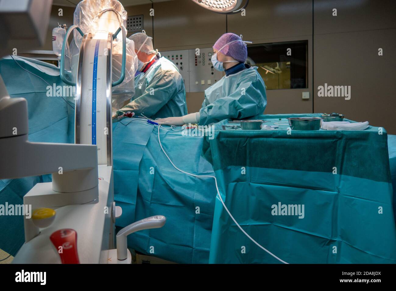 Heart surgery scar hires stock photography and images Alamy