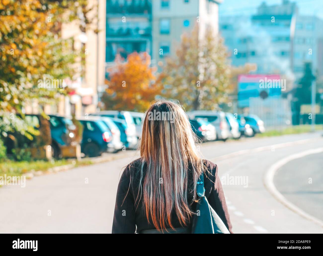 Power walking woman hi-res stock photography and images - Alamy